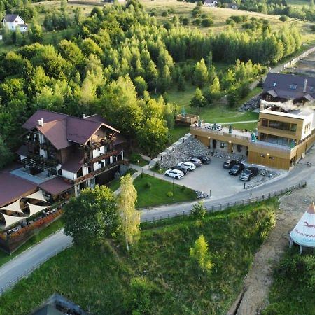 Hotel Maggie'S Ranch Rîşnov Exterior foto