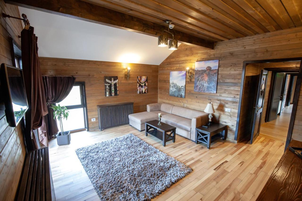 Hotel Maggie'S Ranch Rîşnov Exterior foto