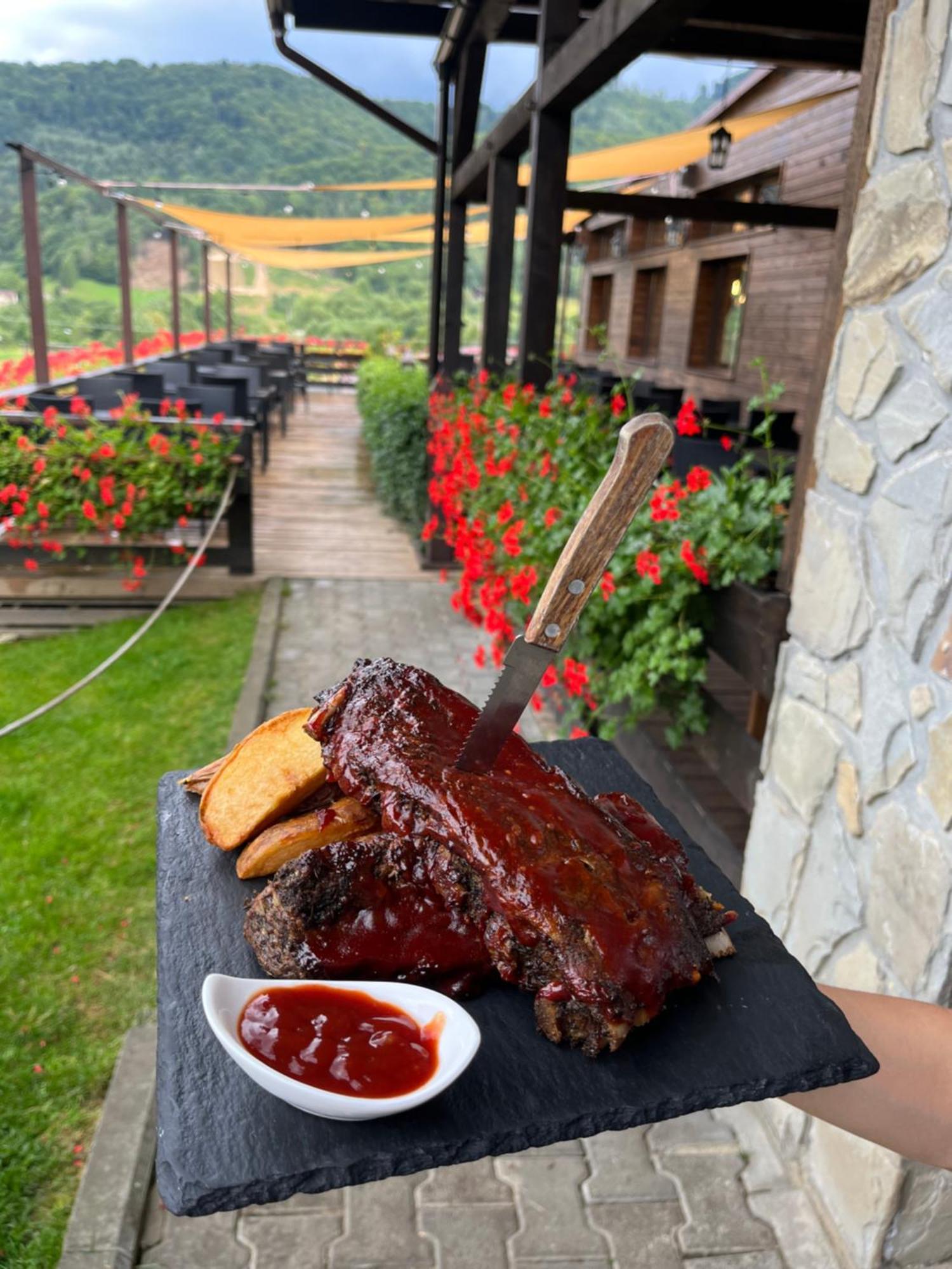 Hotel Maggie'S Ranch Rîşnov Exterior foto