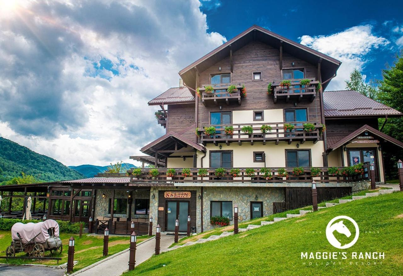 Hotel Maggie'S Ranch Rîşnov Exterior foto